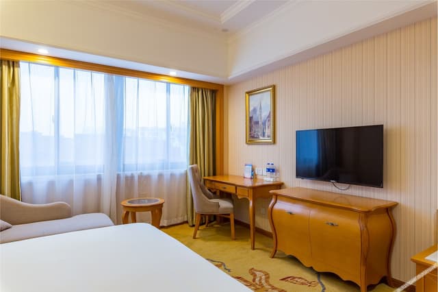 Business big bed room