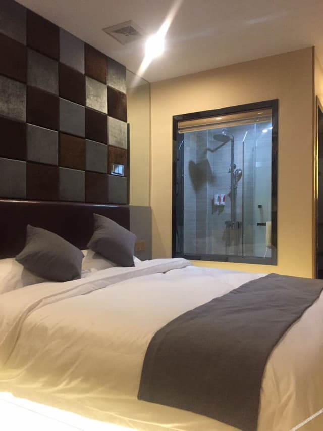 Selected Room (Double bed) (No window)