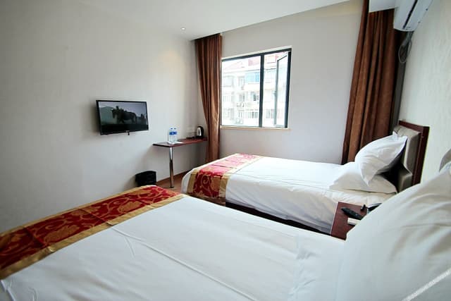 Business Standard Room