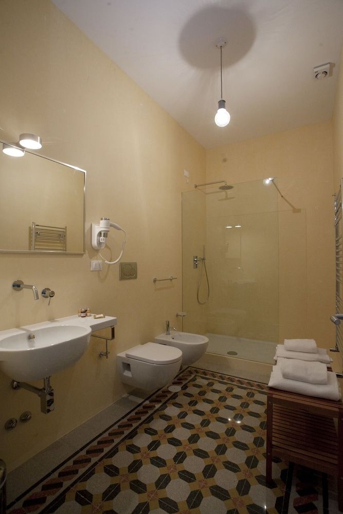 B&B Santi Quattro Al Colosseo4
