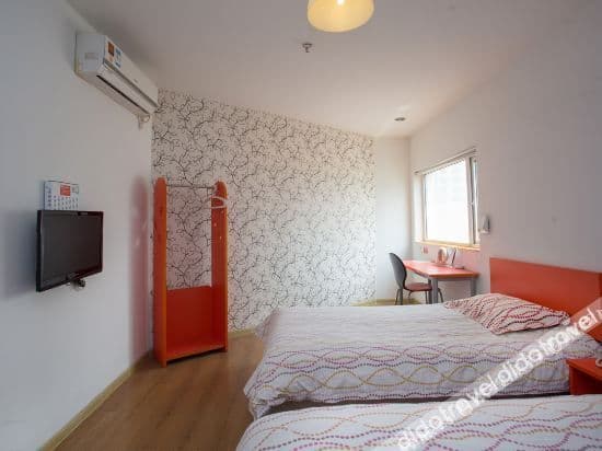 Business Room (2 beds)