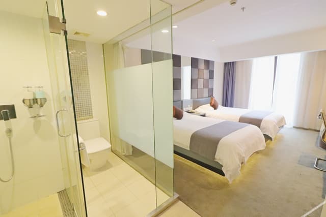 Business Standard Room