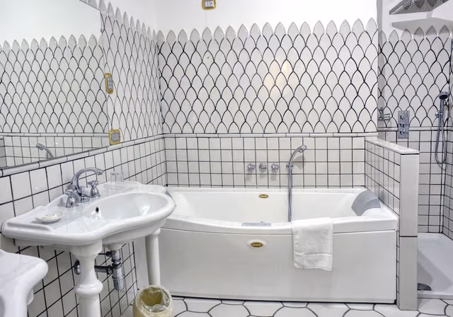 Traditional Suite
