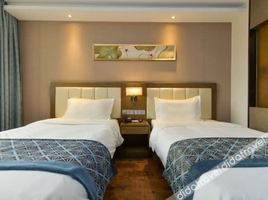 Business Standard Room
