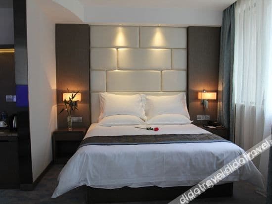 Superior Queen Room