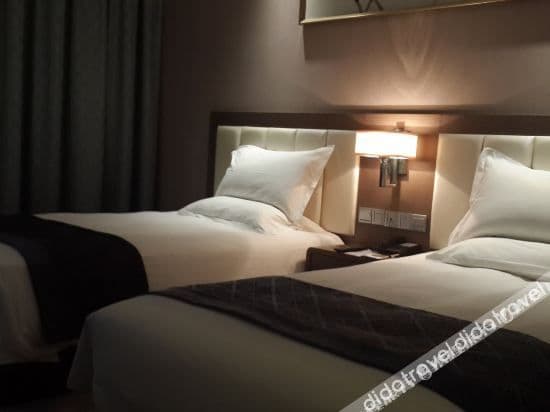 Business Standard Room