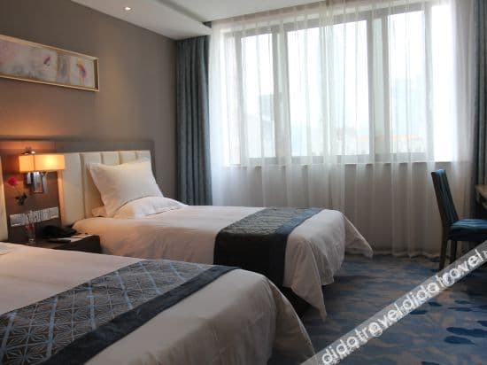 Business Standard Room