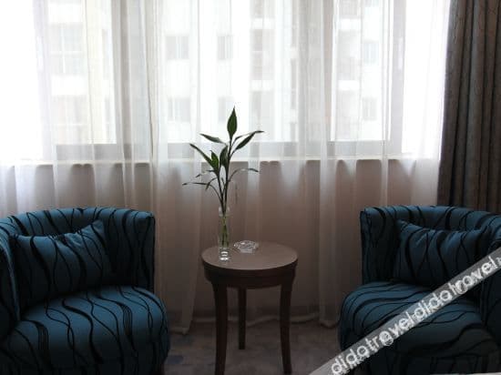 Superior Queen Room