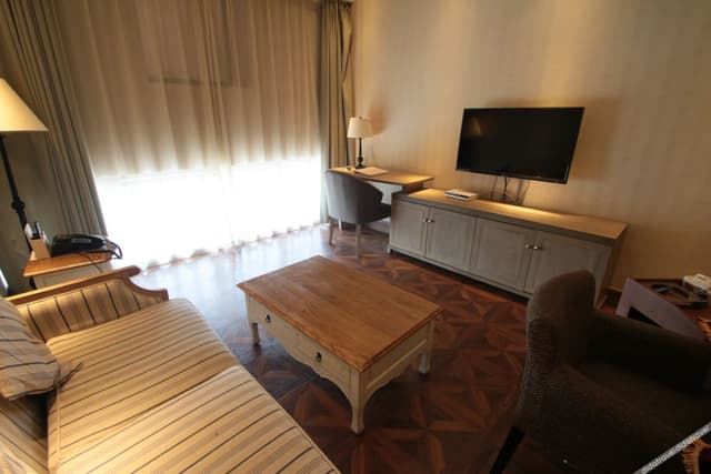 Deluxe Family Suite
