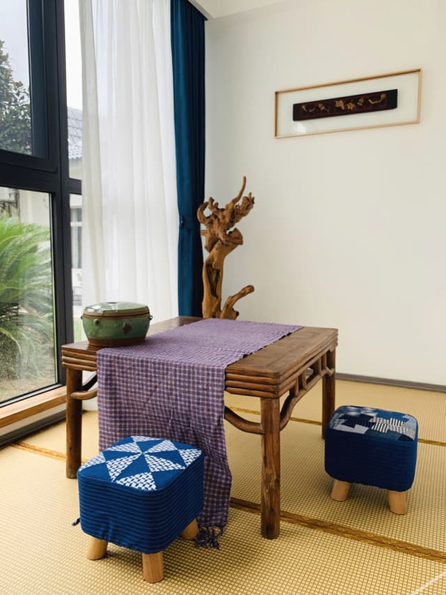 Standard Courtyard Room