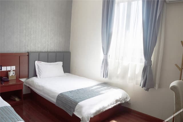 Economic Twin Room