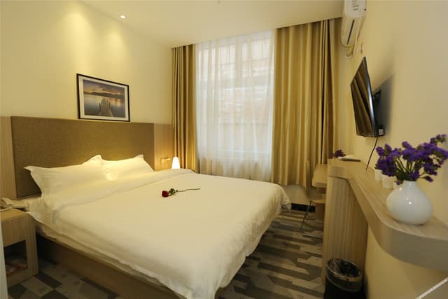 Selected Deluxe Room (Double bed)