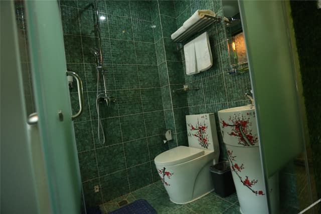 Deluxe Theme Room