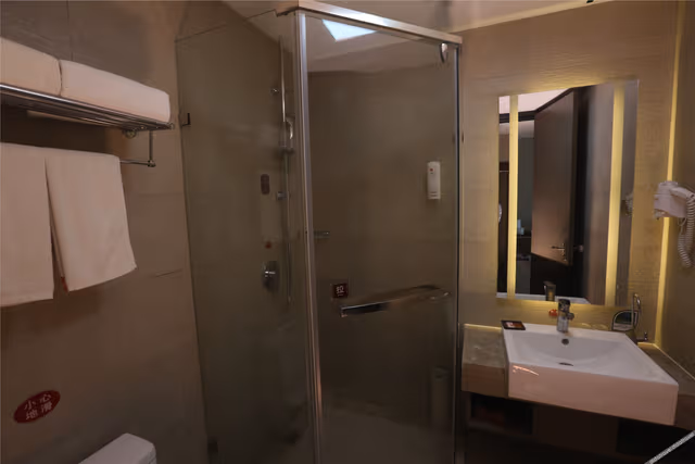 Selected Room (2 Beds)