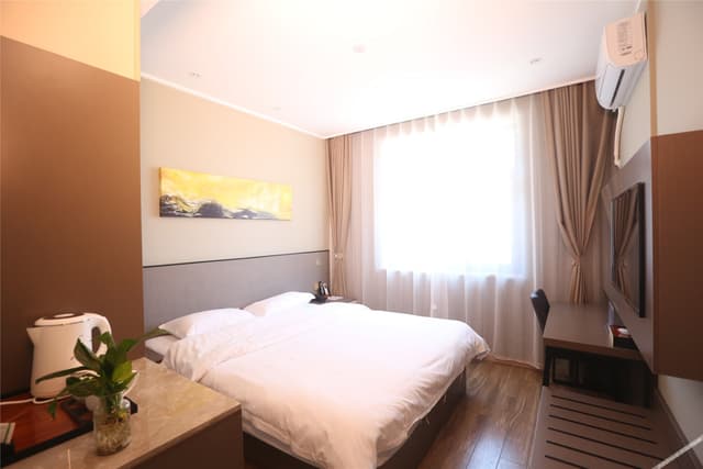 Selected Business Room