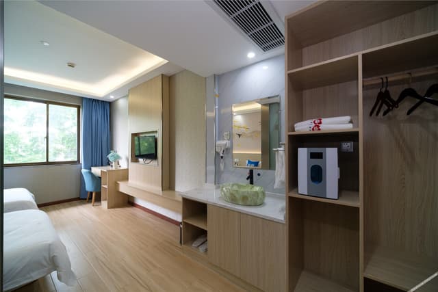 Guestroom (2 beds)