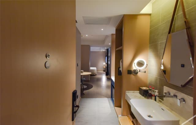 Superior Queen Room