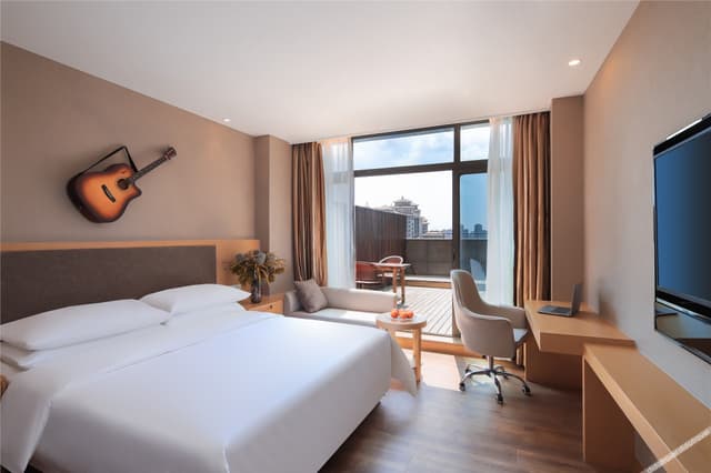 Executive Suite