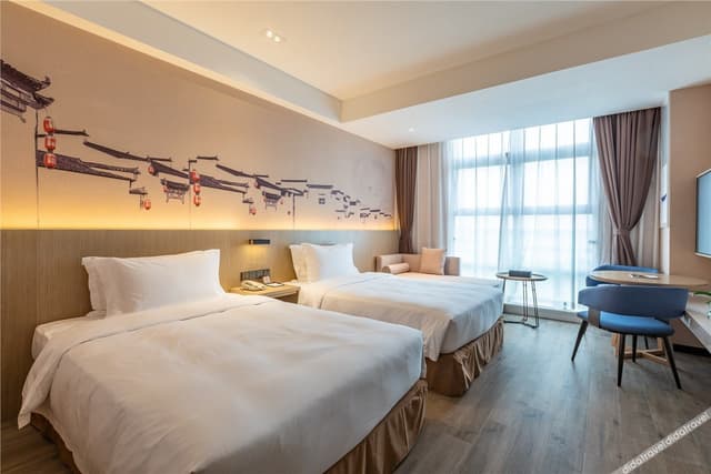 Deluxe Room (2 Beds)