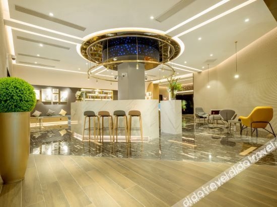SuShi Qingshe Hotel (Hanzhong Road subway station)1