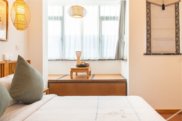 Phoebe Zhennan Serenity Double Bed Room