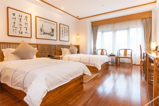 Phoebe Zhennan Serenity Twin Room