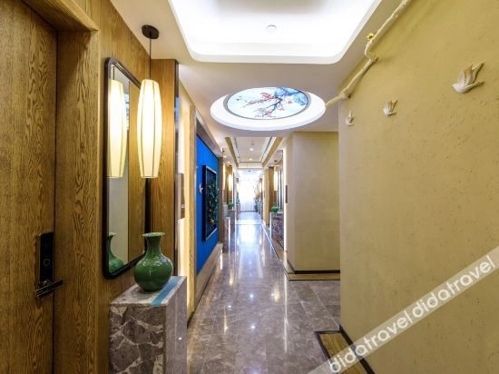 Home Inn Bai Yun Hotel (Shanghai Expo Park Sanlin store)1