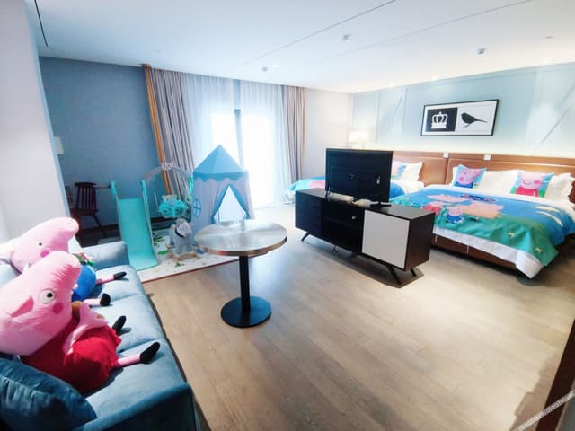 Themed Suite