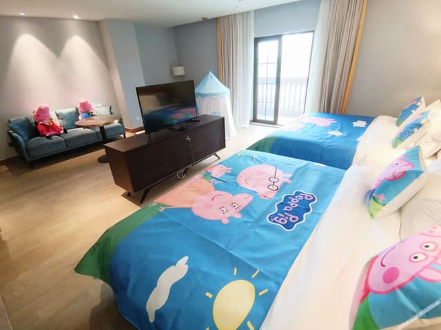 Themed Suite