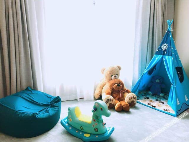 Parent-child Room