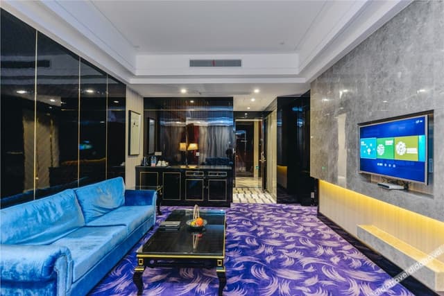 Business Suite