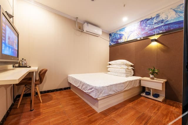 Simple Double Room