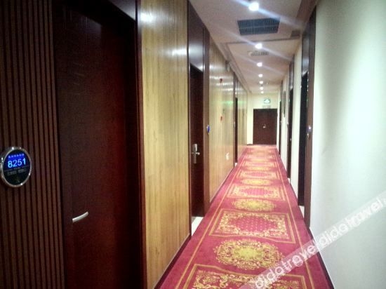 โรงแรมธุรกิจติงชาง (Dingshang Business Hotel)1