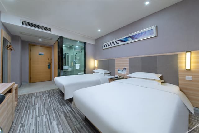 Business Room (2 Beds)