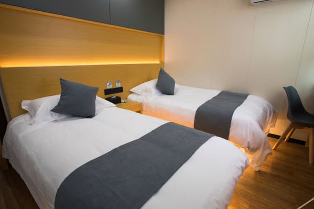 Zhi Shang Family Room