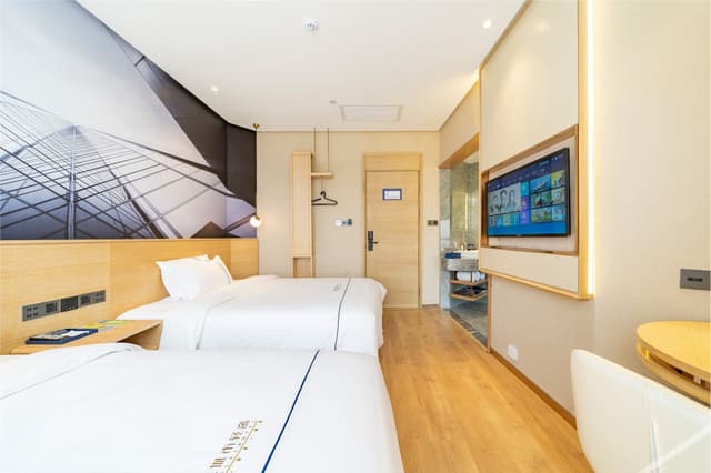 Light Luxury Business Family Room
