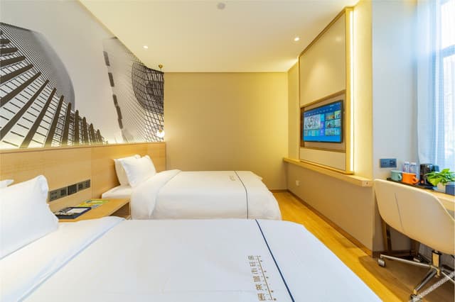 Light Luxury Business Twin Room