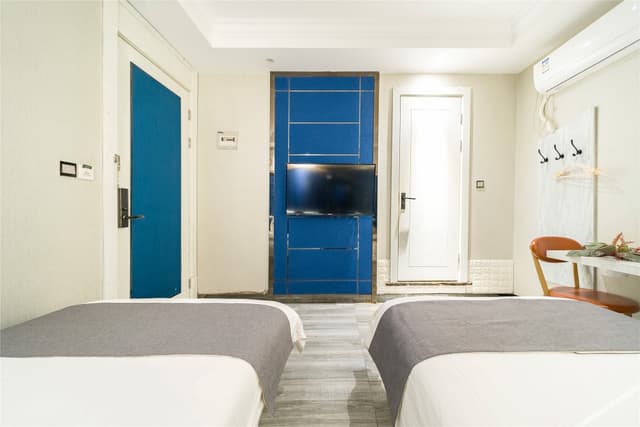 Standard Room (2 beds)