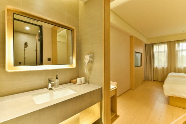 Superior 2-bed Room