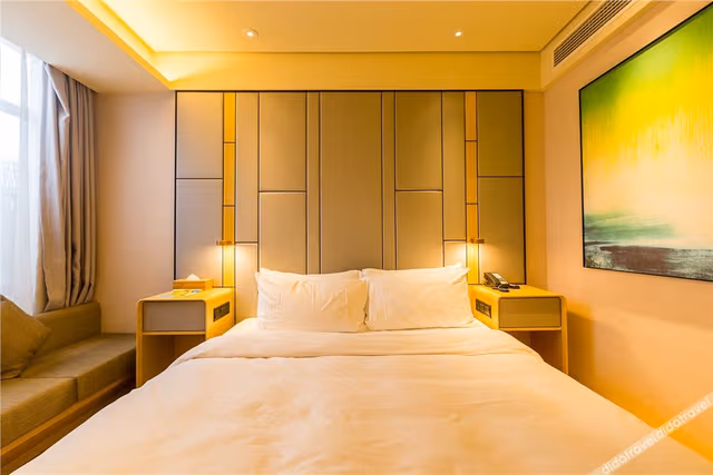 Queen Room