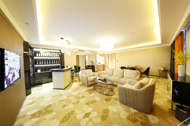 Presidential Suite