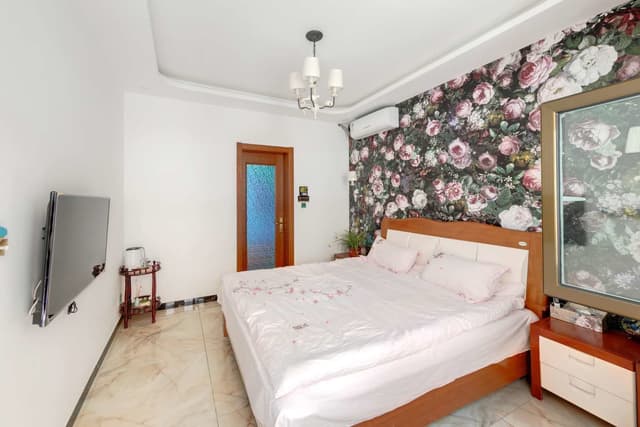 Elite House, Multiple Bedrooms
