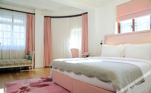 Water-View Double Bed Room A