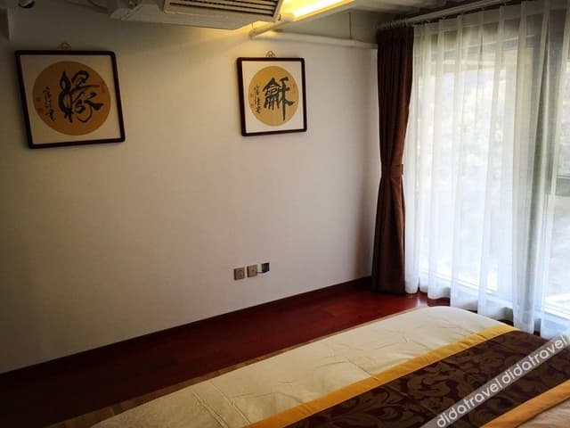 冠砚楼豪华套房