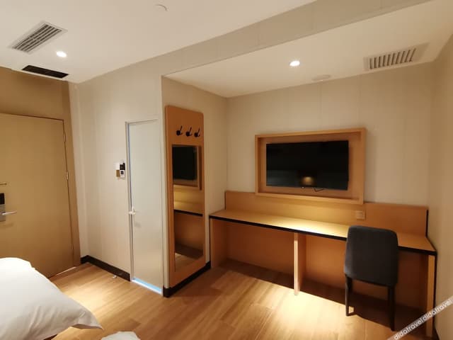 Guestroom (2 Beds)