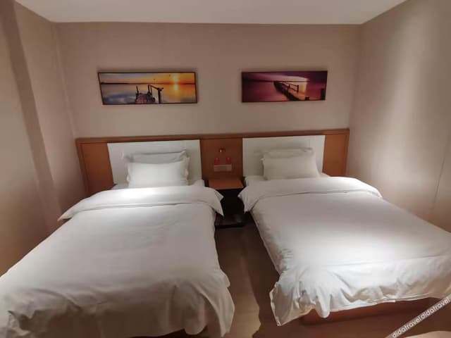 Superior Room (2 Beds)