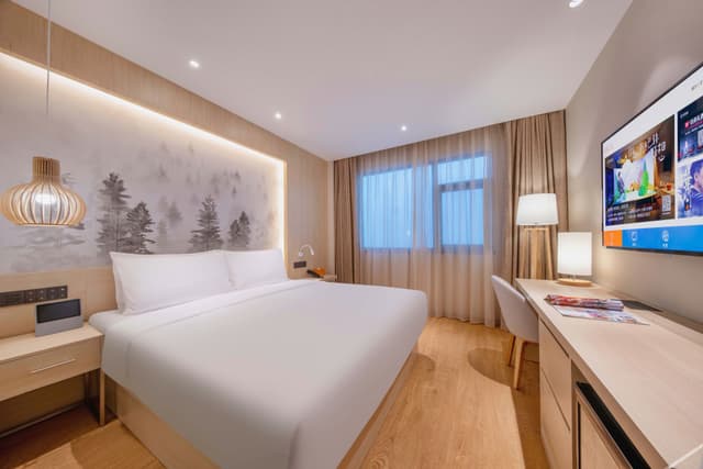 Time Double Bed Room