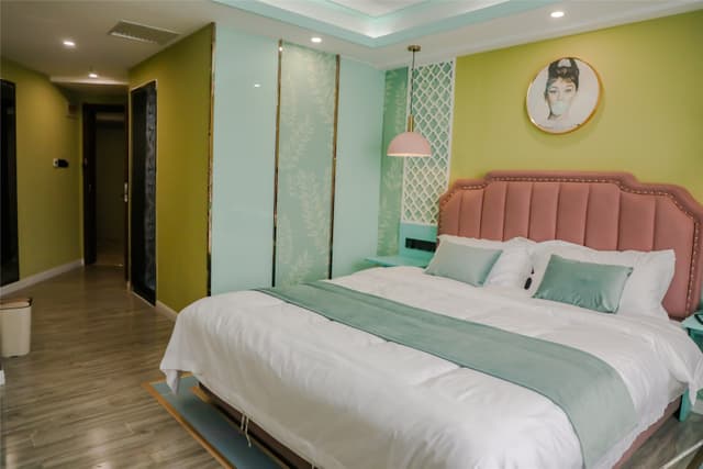 Guestroom