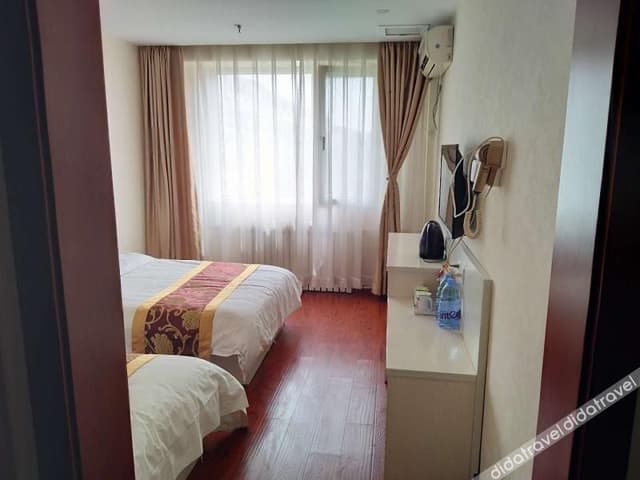 Business 2-bed Room