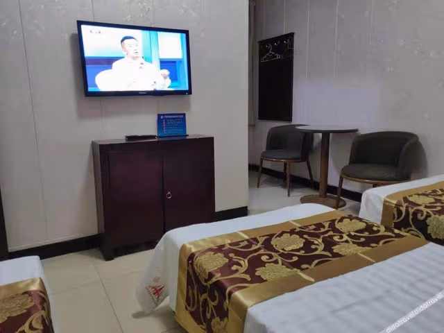 Triple Room
